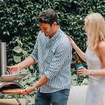 Pepper & Paper Apartments